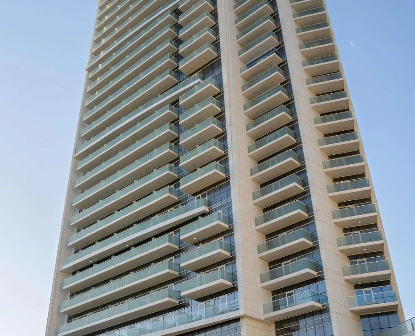 Radisson Dubai Damac Hills Hotel 4*,