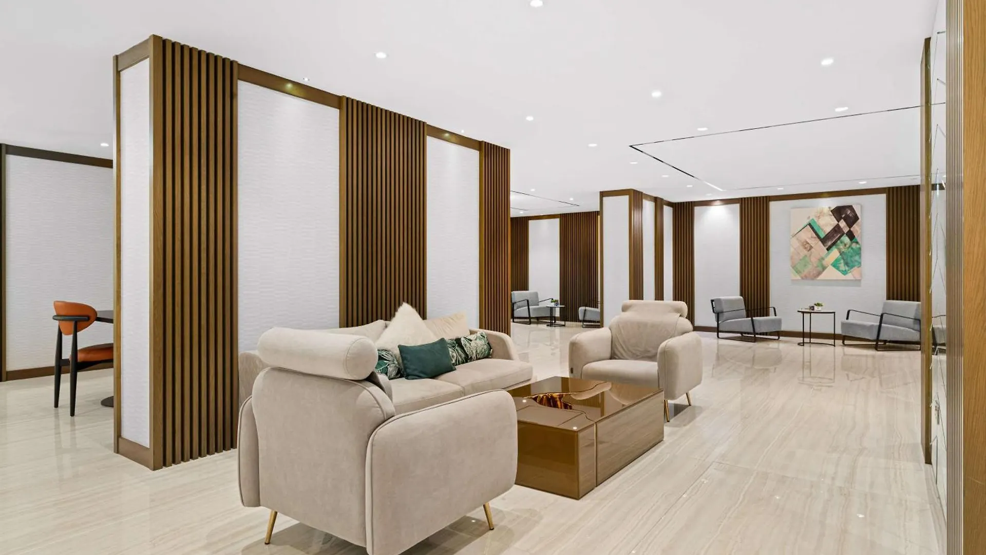 Radisson Dubai Damac Hills Hotel