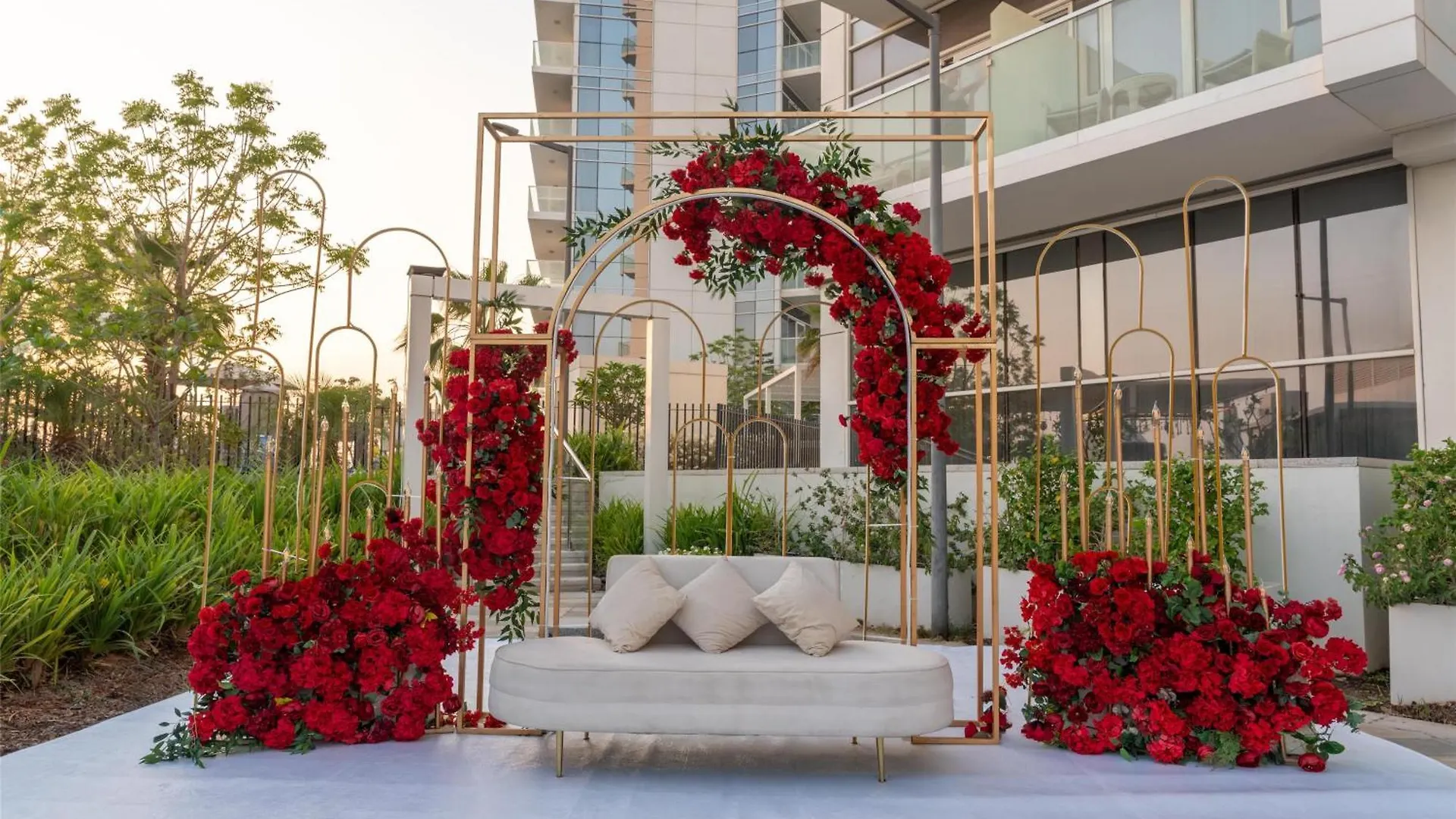 Radisson Dubai Damac Hills Hotel