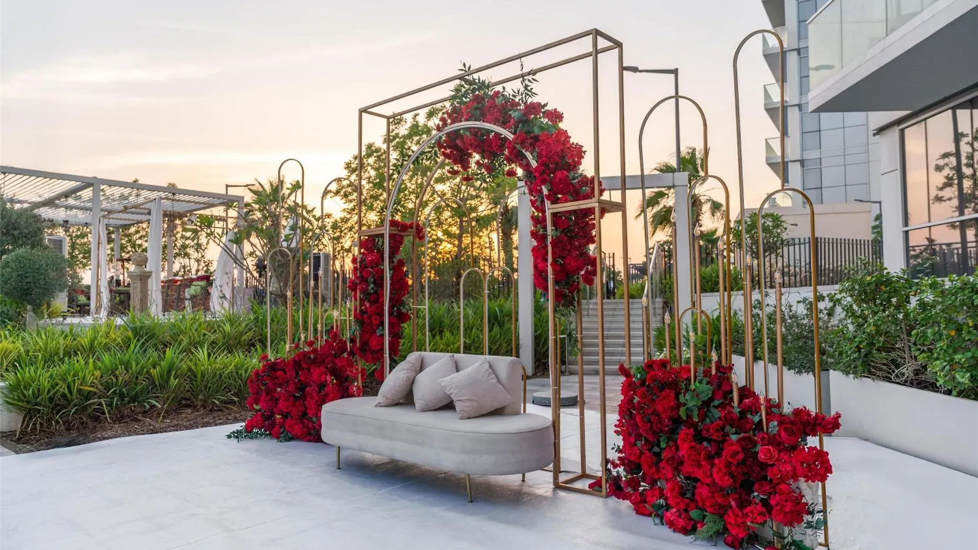 Hotel Radisson Dubai Damac Hills