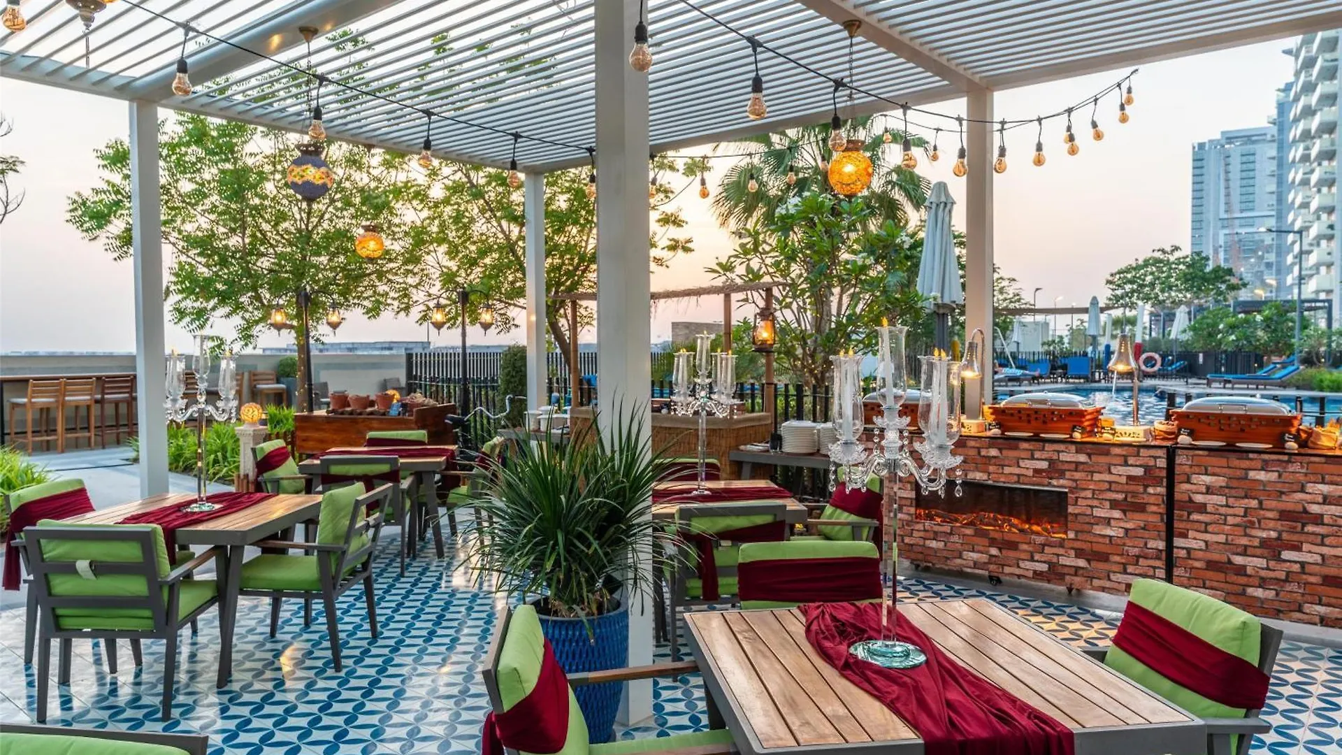 Radisson Dubai Damac Hills Hotel 4*,  United Arab Emirates